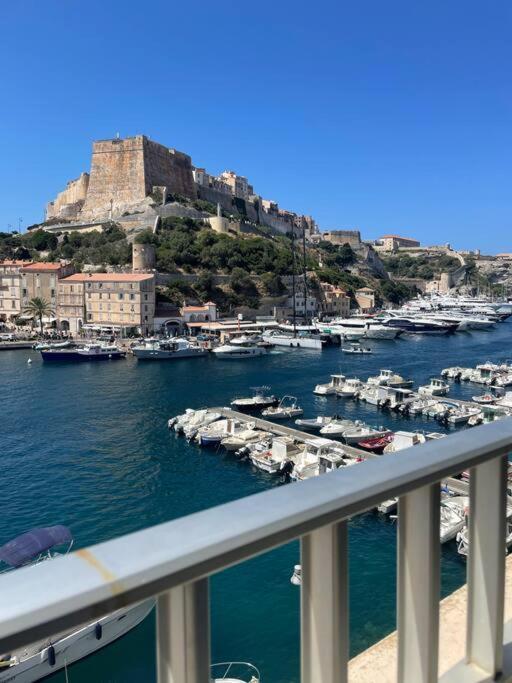 Sur Le Port Face A La Citadelle Appartement Bonifacio  Buitenkant foto